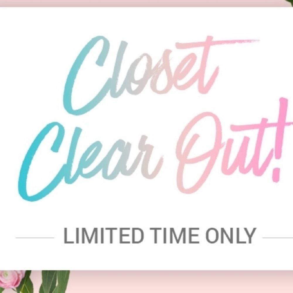 CLOSET CLEAR OUT👠👗👙👛👝