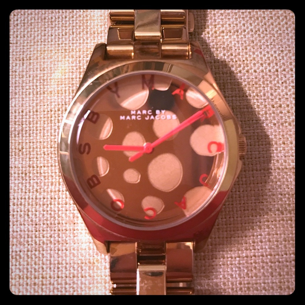 PRICE DROP! Marc Jacobs gold watch w/ pink accent
