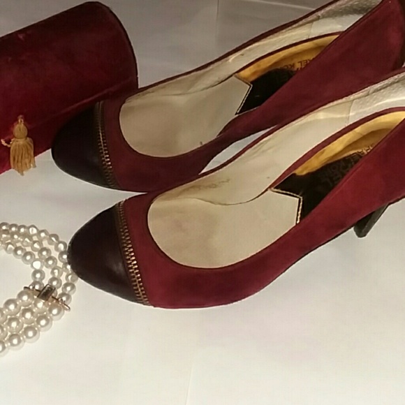 Classic MIchael Kors Shoes - Picture 3 of 7