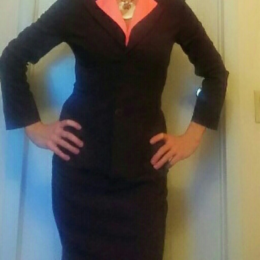 2 Piece Business Suit matching Skirt.