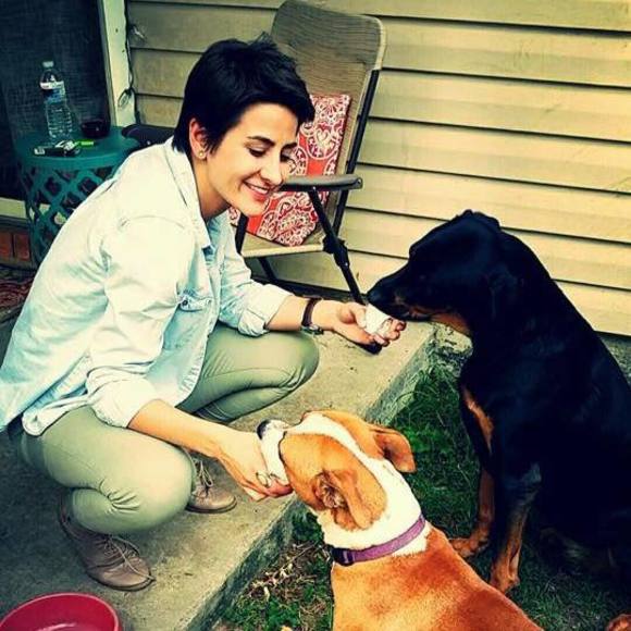 Meet your Posher, Amanda - Picture 1 of 1