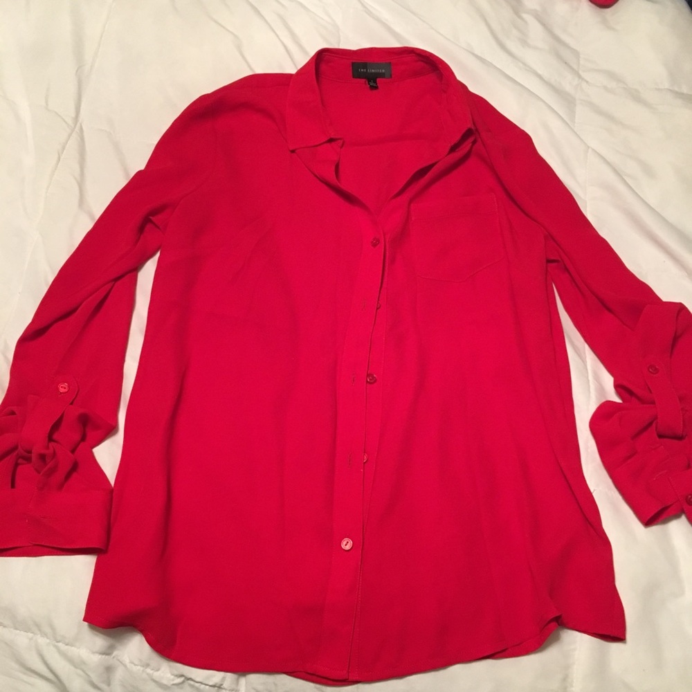 The limited red button down