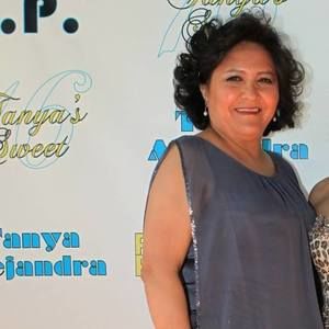 Meet your Posher, Susana