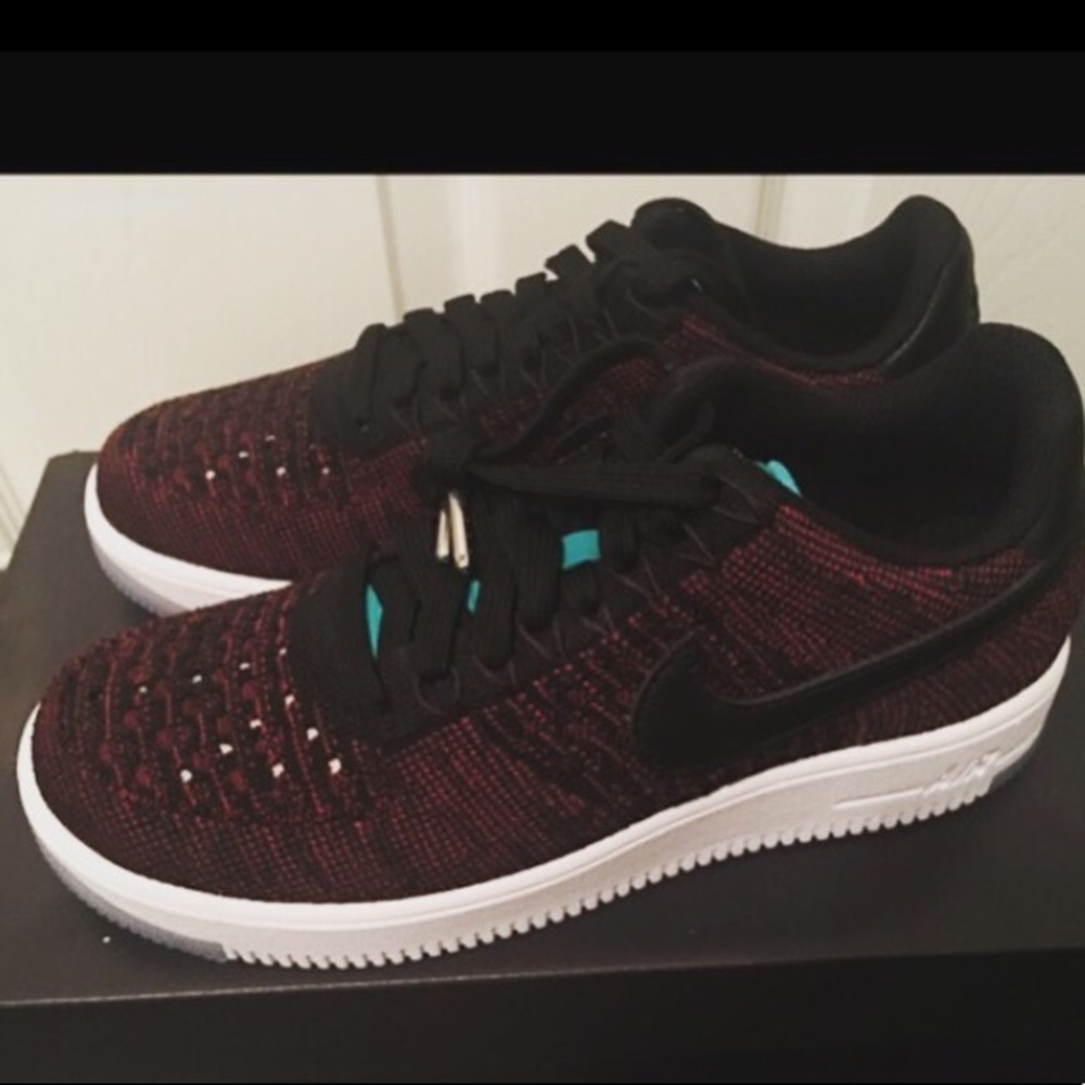 FLYKNIT AF1