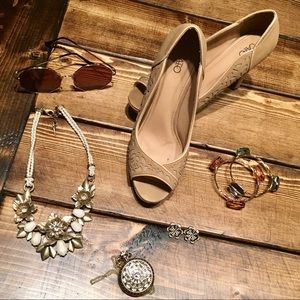 🍁Cato Nude Patterned Peep Toe Pumps Size 7.5 🍁