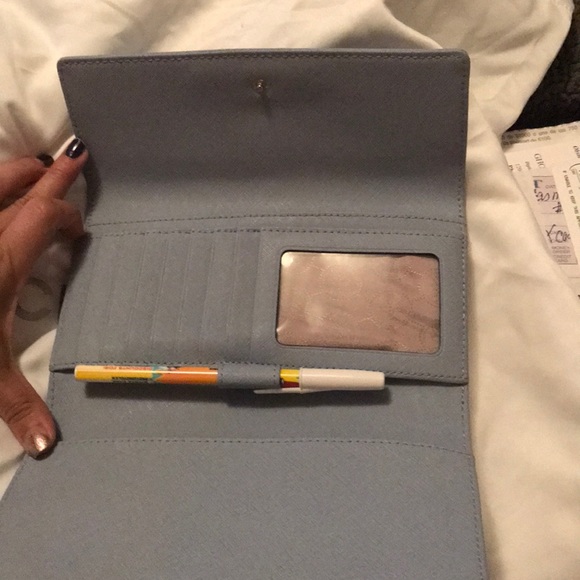 Michael Kors,Wallet &dust bag —-sold on mercari - Picture 4 of 6