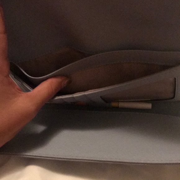 Michael Kors,Wallet &dust bag —-sold on mercari - Picture 5 of 6