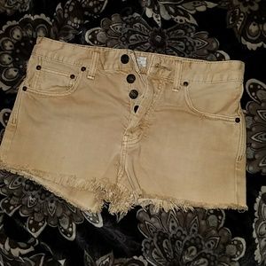 "Free People" Khaki Shorts