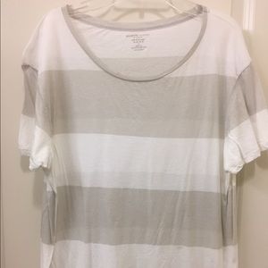 Casual and cute majestic top!