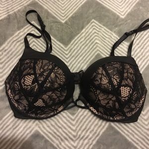 Leather Victoria’s Secret bombshell bra!