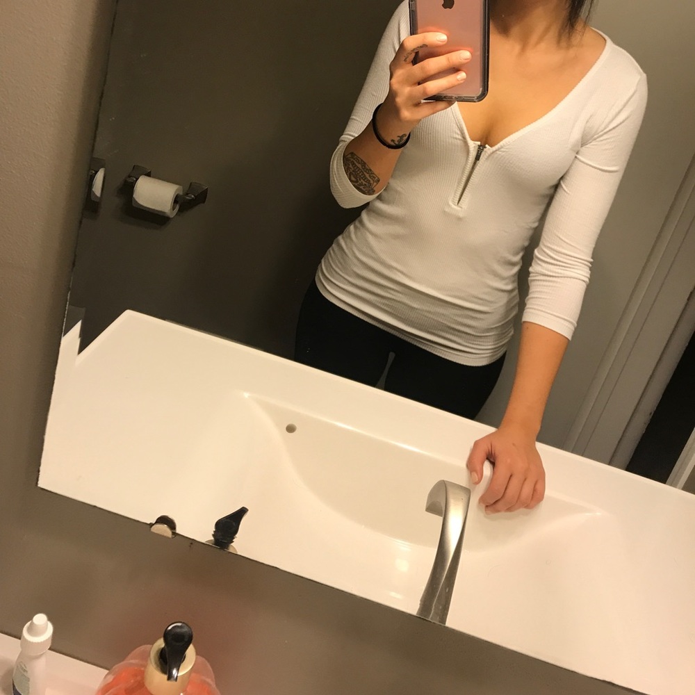 Express white three quarter length sleeve top - Picture 1 of 2