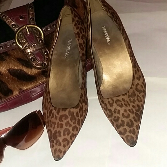 Xappeal leopard print shoes with kitty cat heels - Picture 4 of 4