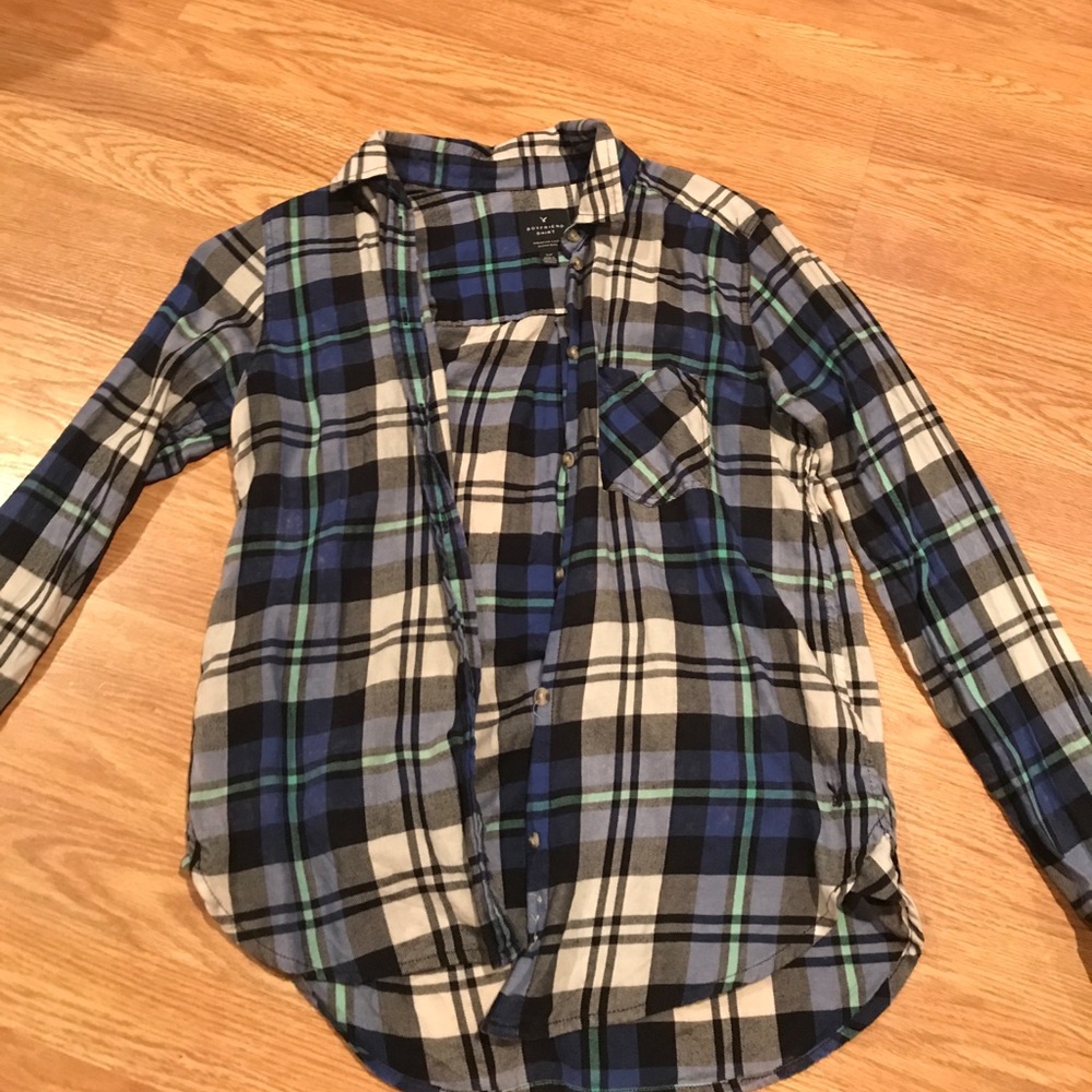 American eagle plaid shirt!