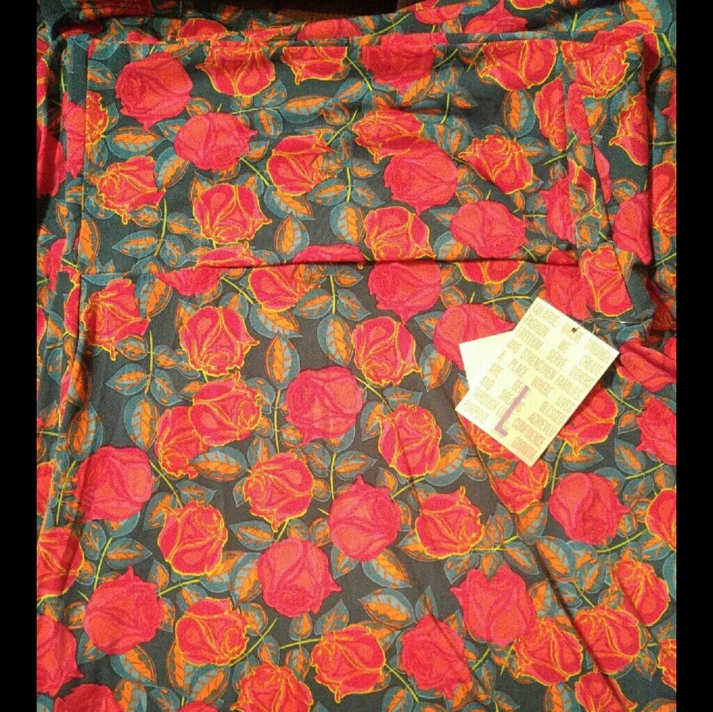 Large lularoe maxi