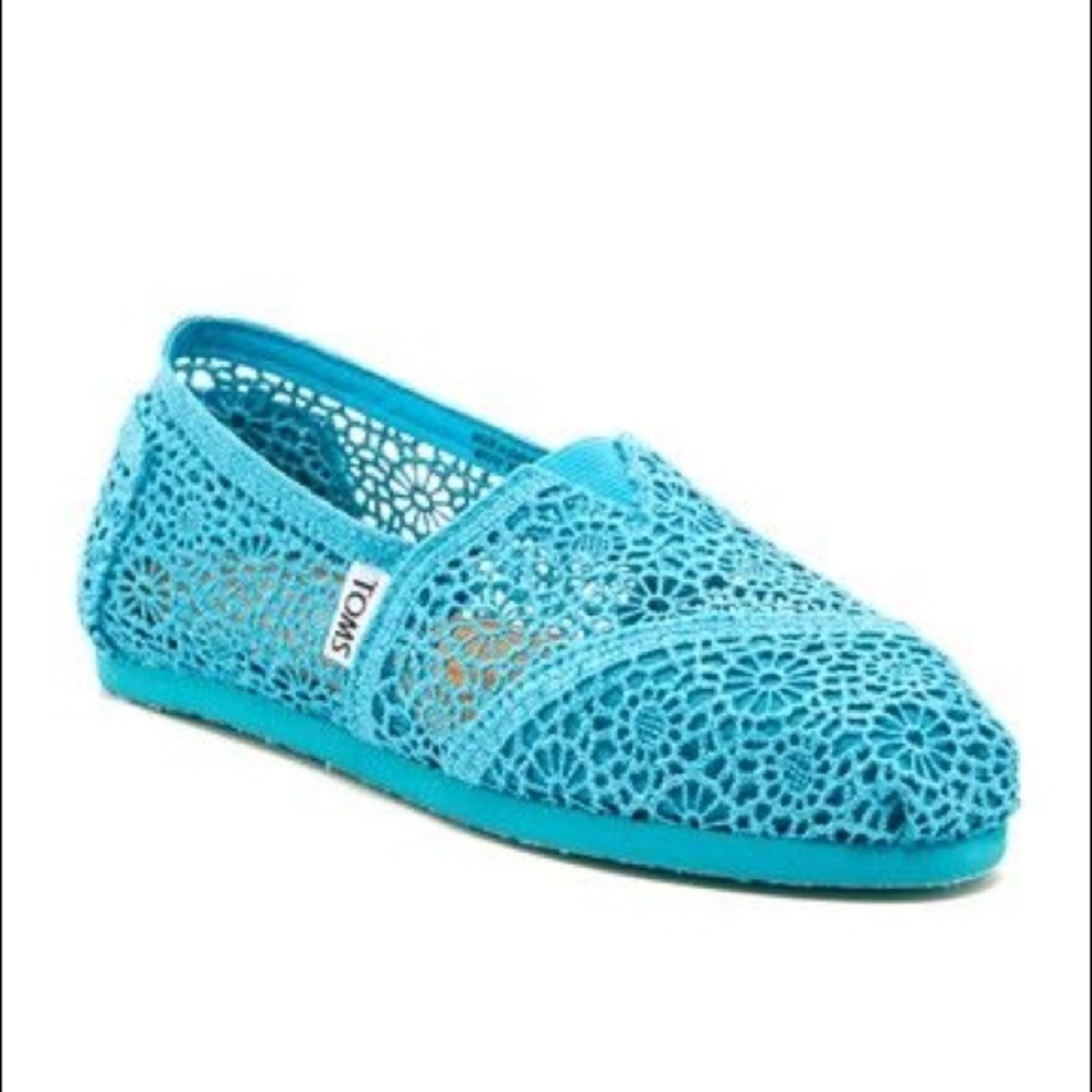 TURQUOISE/TEAL CROCHET TOMS