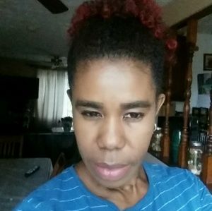 Meet your Posher, Fabiola