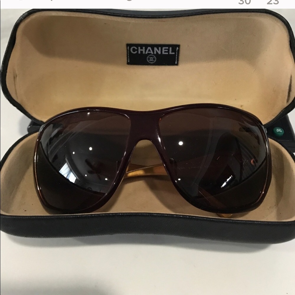 💯% Authentic CHANEL Sunglasses