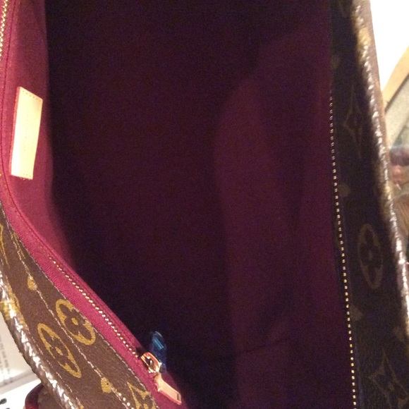 LV Raspail PM - Picture 2 of 5