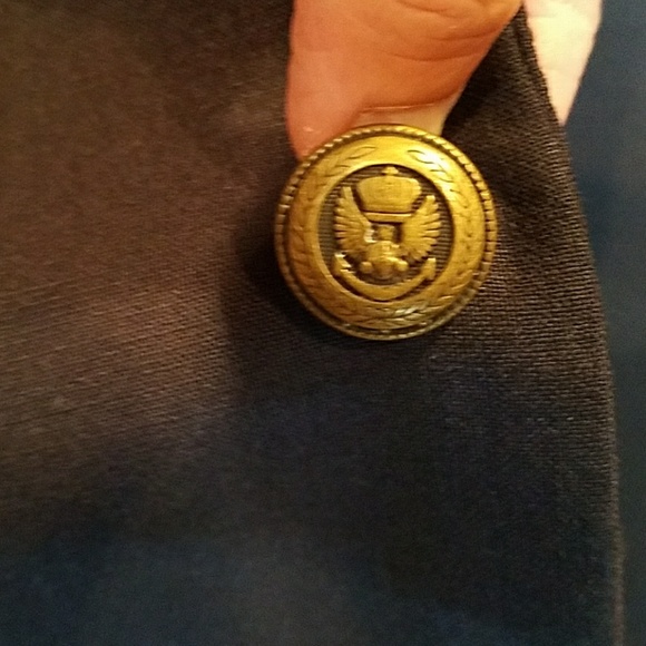 Jos. A. Bank Traveler's Collection - Picture 2 of 7