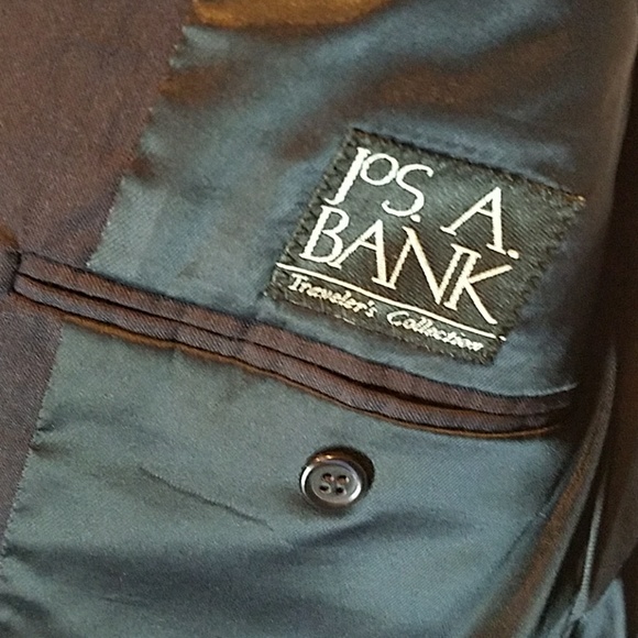 Jos. A. Bank Traveler's Collection - Picture 4 of 7