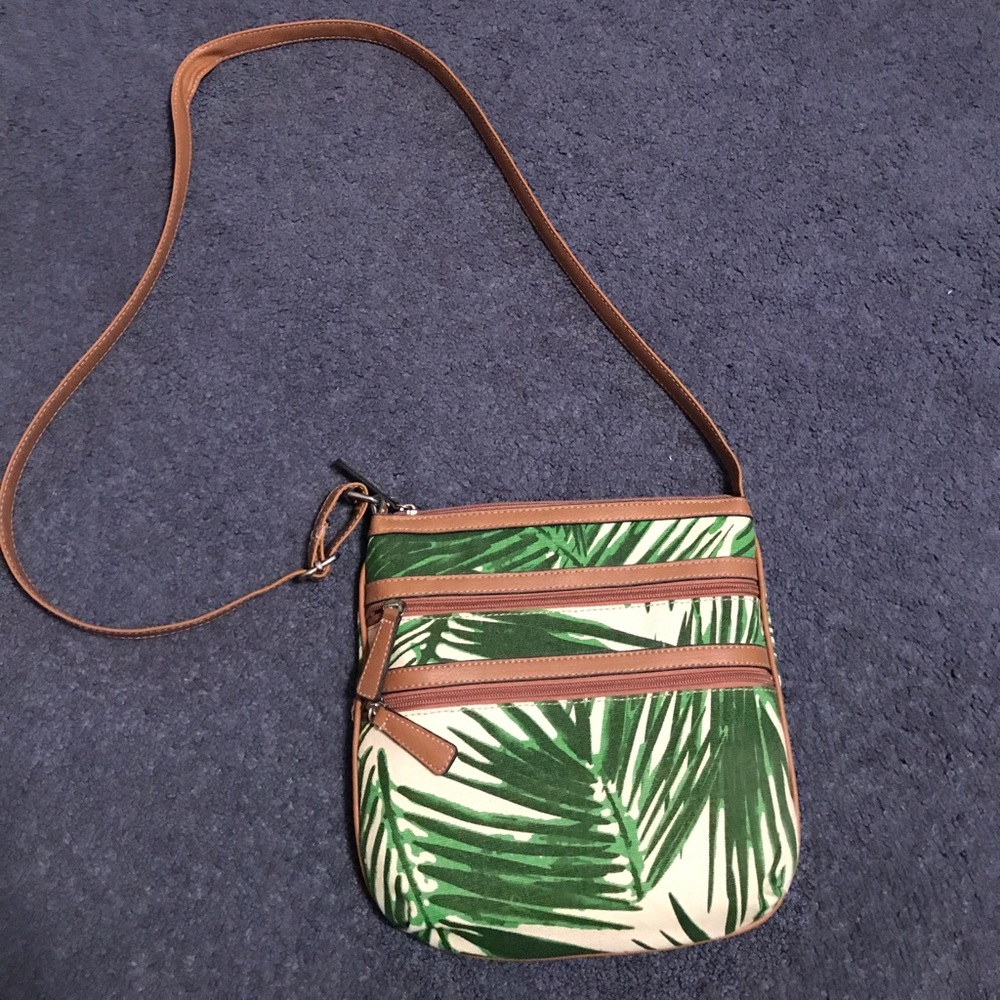 Crossbody purse