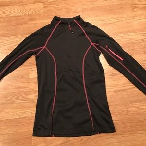 Long sleeve athletic top with pink stitching