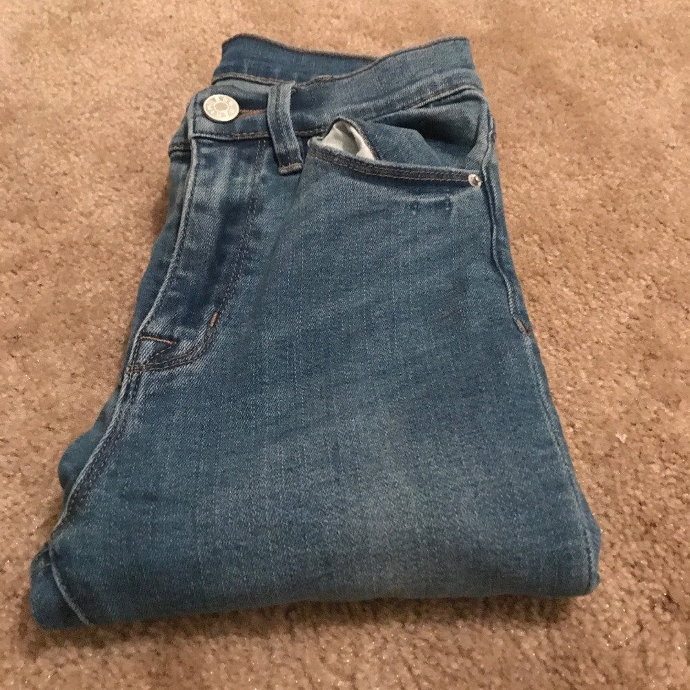 BDG high rise jeans!