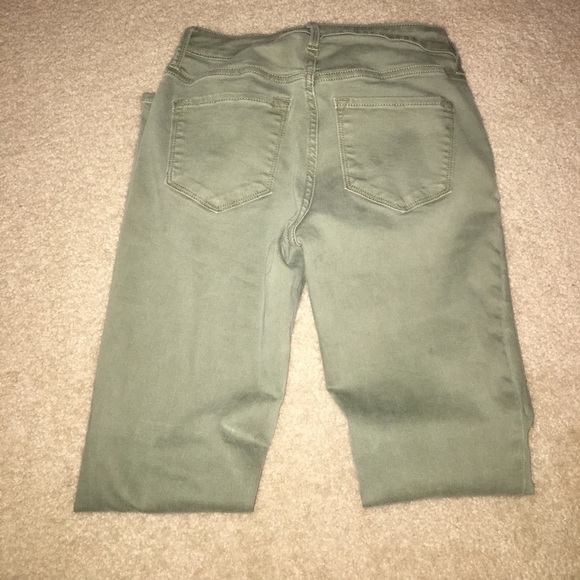 Skinny jeans - Picture 2 of 3