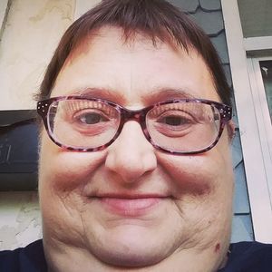 Meet your Posher, Stacy