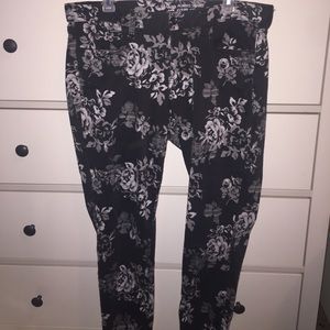 Gap Always Skinny Floral Jeggings