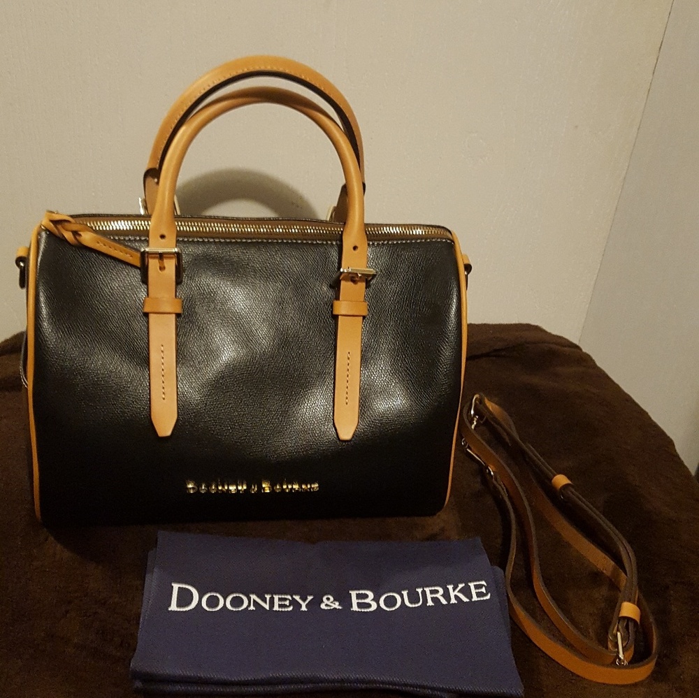 Dooney & Bourke