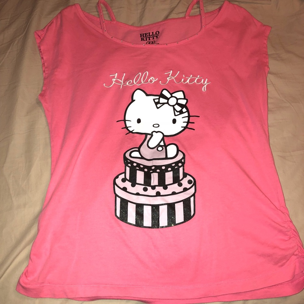 Hello Kitty Tee