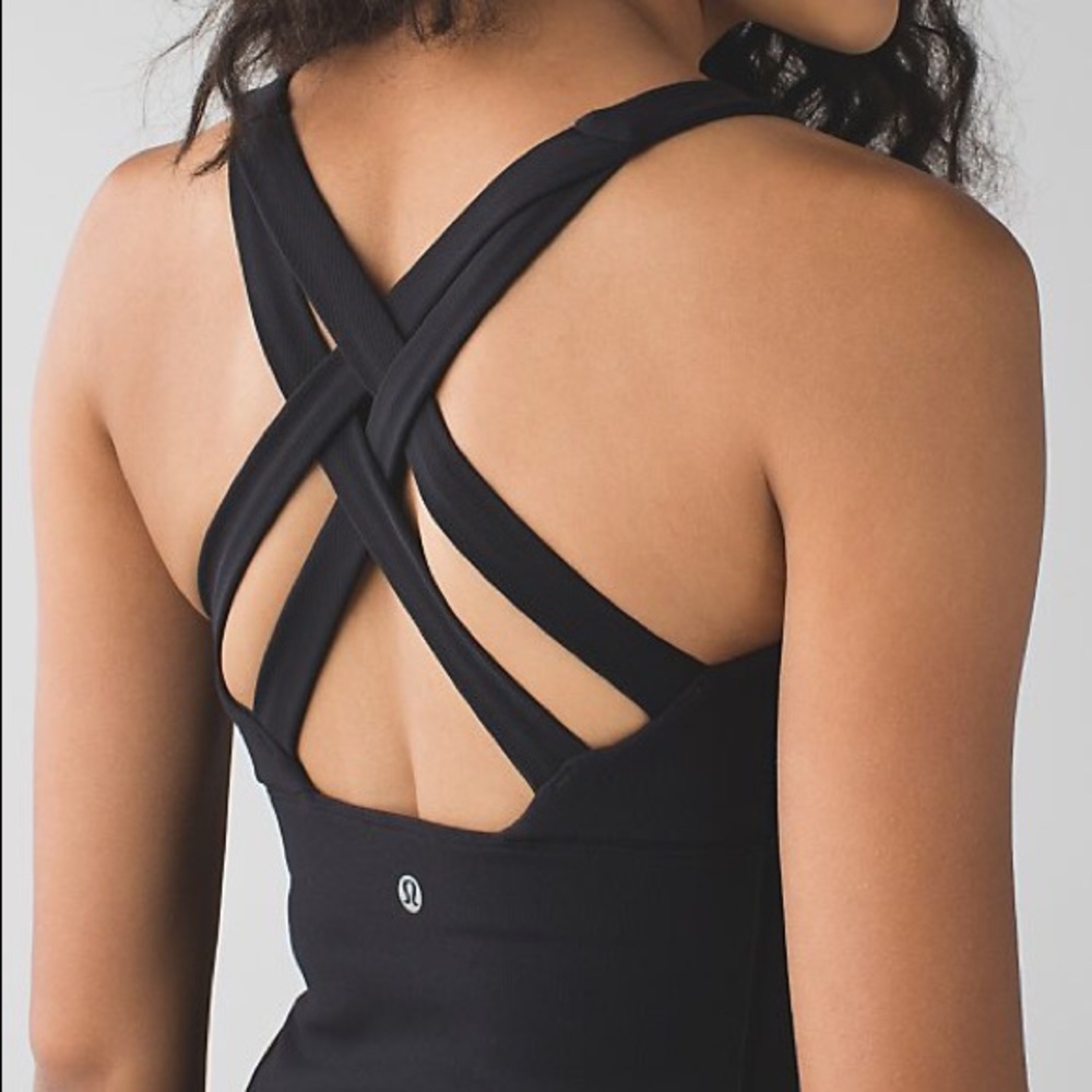 Make an Offer // LuluLemon Cross Back Tank (4)