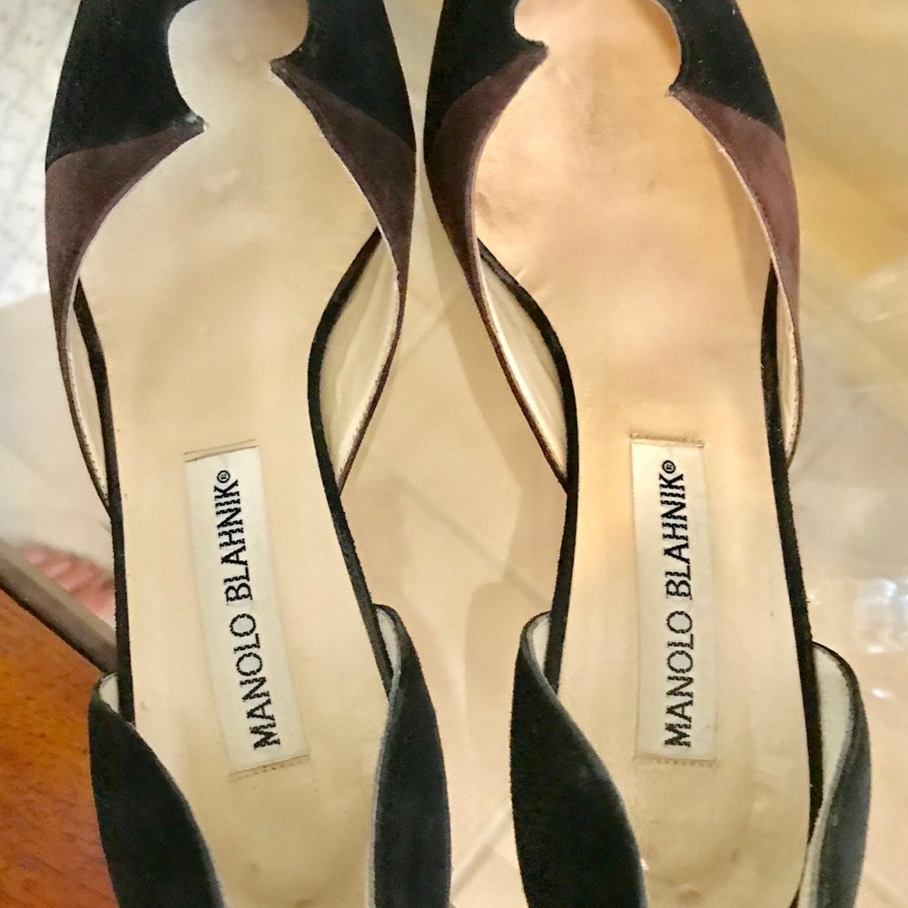 🔴💯MANOLO BLAHNIK CLASSIC SUEDE PUMPS - Picture 4 of 4