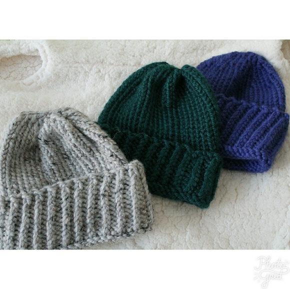 🌿Handmade Winter Hats - Picture 3 of 4