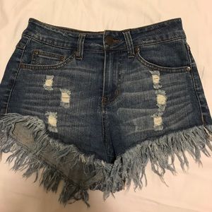 Elan shorts