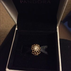 14K Gold! Floral Brilliance, clear cz!