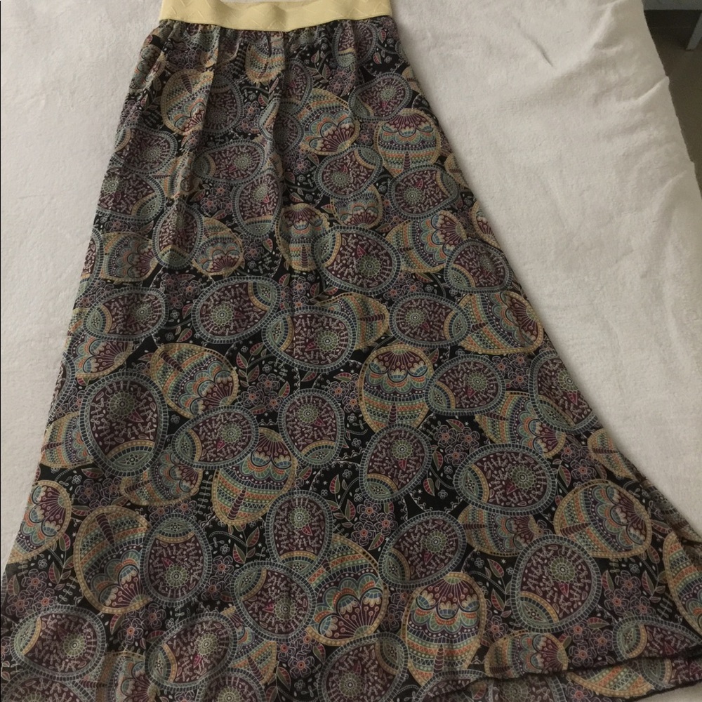 LulaRoe Lucy Skirt xxs MAKE AN OFFER