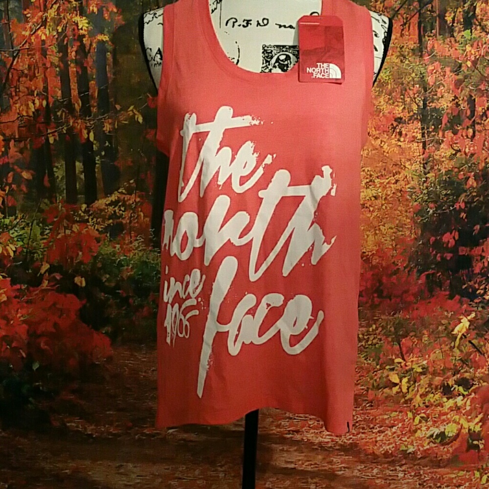 Women no sleeve tee size m,nwt