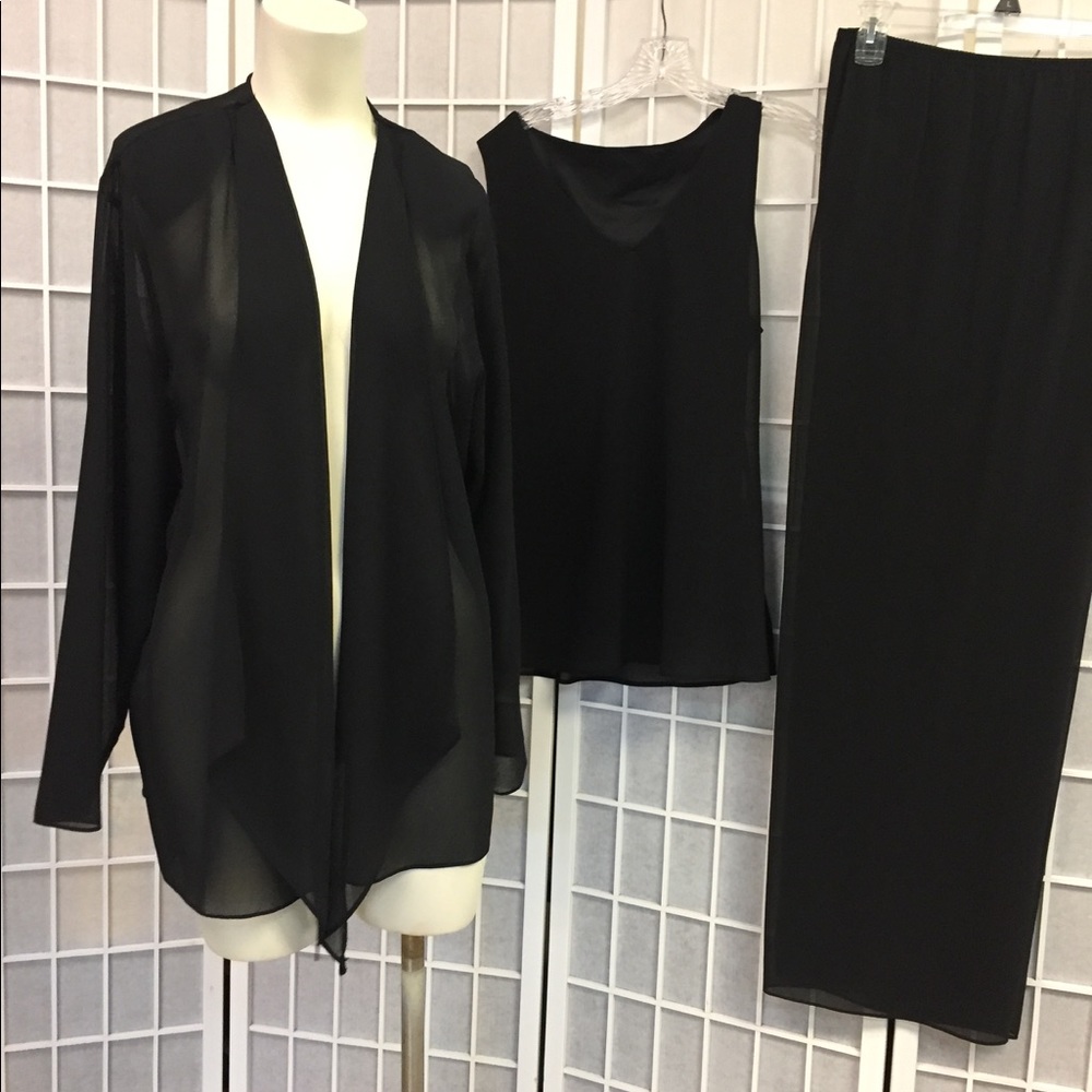 Caribe Woman Cocktail suit 3 pieces Size L black