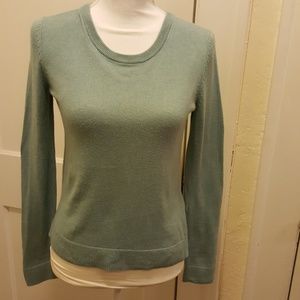 FINAL SALE!!Banana Republic  LS sweater. Sz Xs.