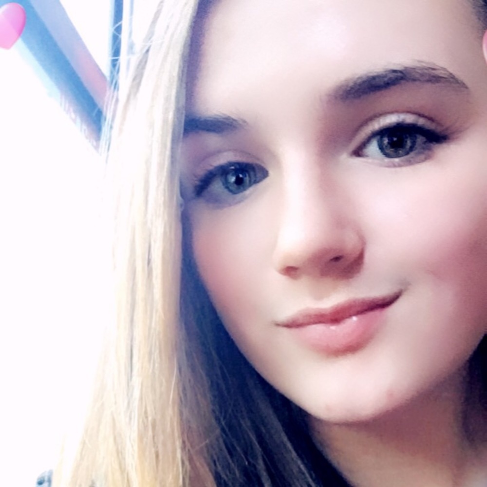 Meet your Posher, Brianna