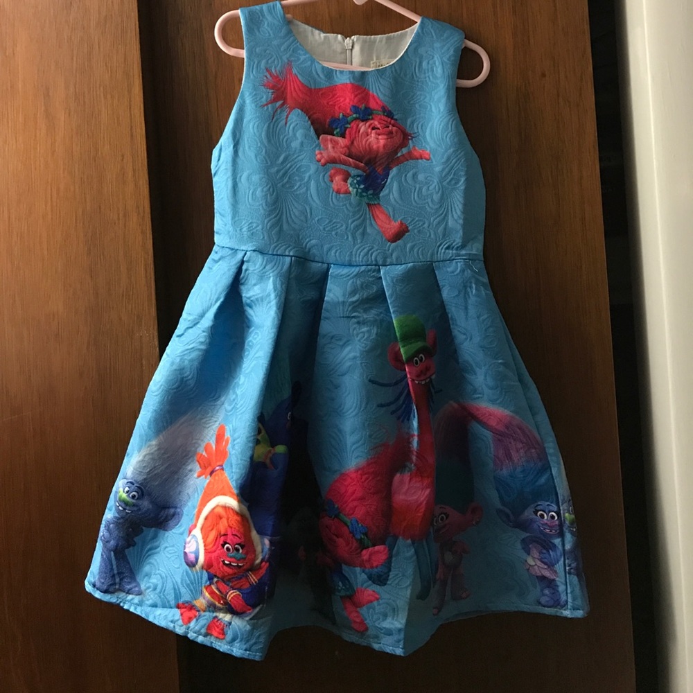 Trolls Size 6 Poppy dress