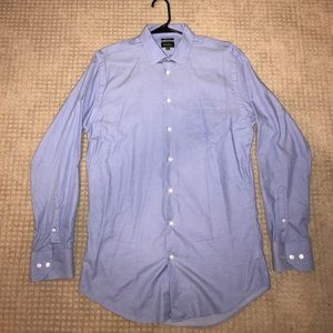 Sleeves are too long for me.