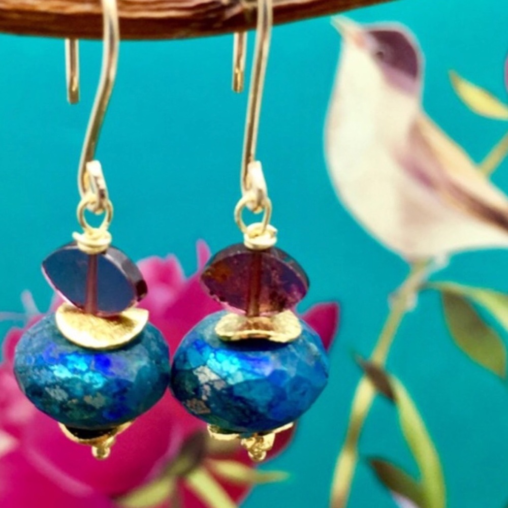 Matana blue Chrysocola & garnet handmade earrings - Picture 3 of 5
