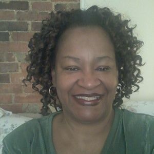 Meet your Posher, Tina