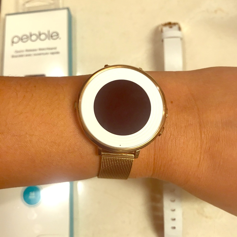 Pebble Round Smartwatch
