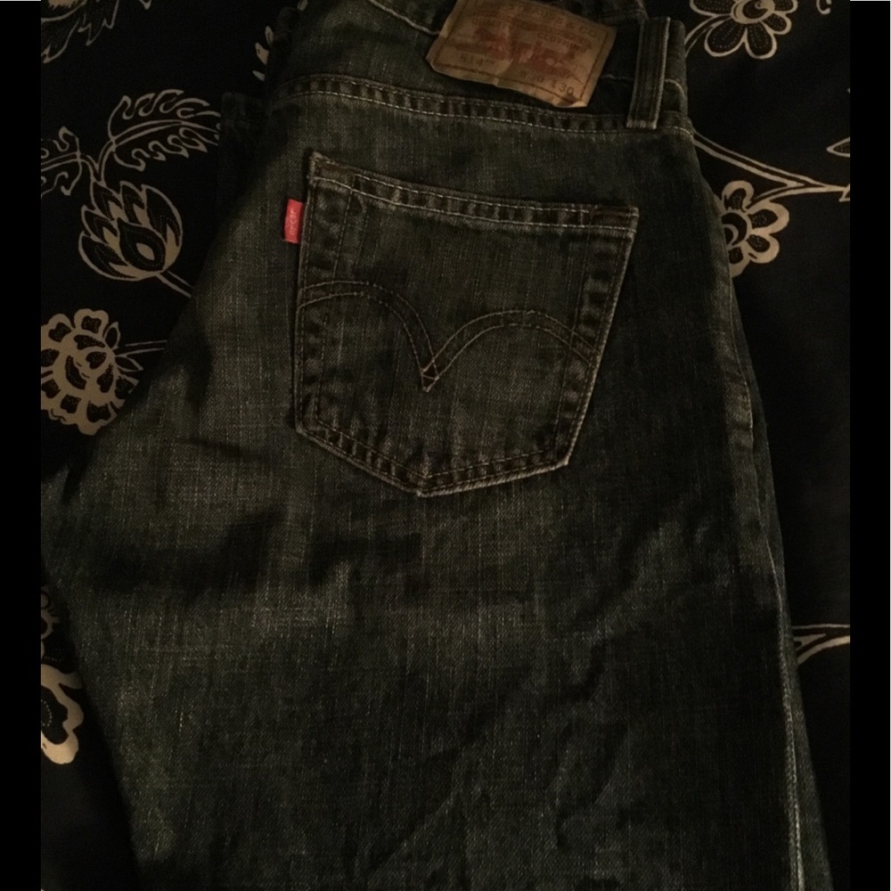 Levi’s jeans, 514 Slim Straight Men’s light wash