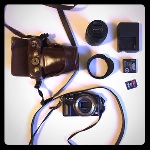 Panasonic LUMIX GF3 Digital Camera - Black Kit