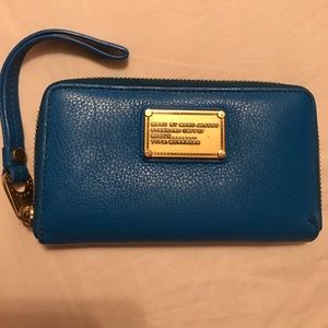 Marc by Marc Jacobs Blue Zipper Wristlet